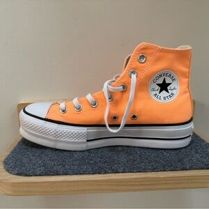 Orange Converse Women’s 8